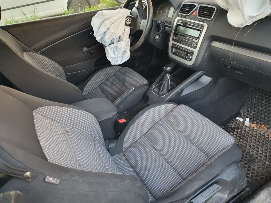 Dezmembrez   vw Eos , 2010 , 1.4 benzină,  euro 5