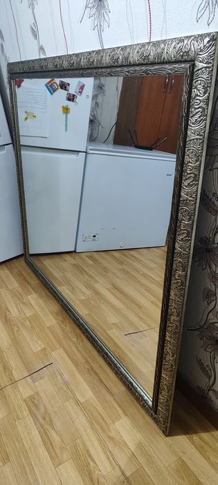 Большое красивое зеркало 125*155