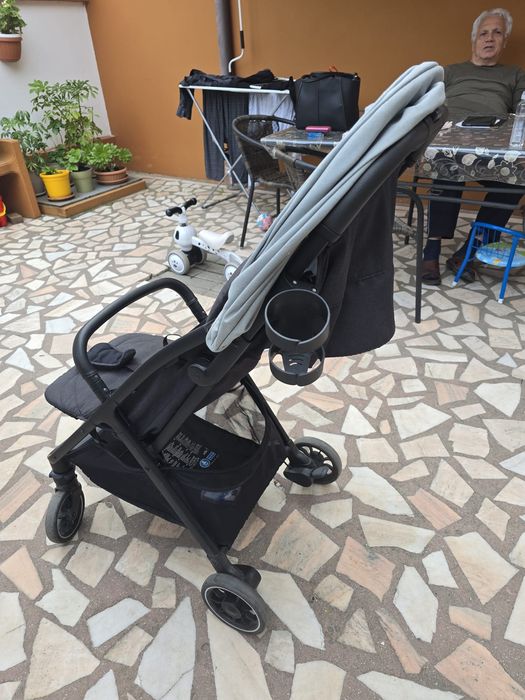 Carucior Joie aproape nou