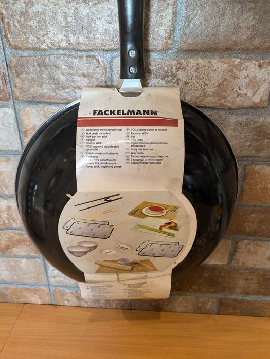 Сковорода вок Fackelmann