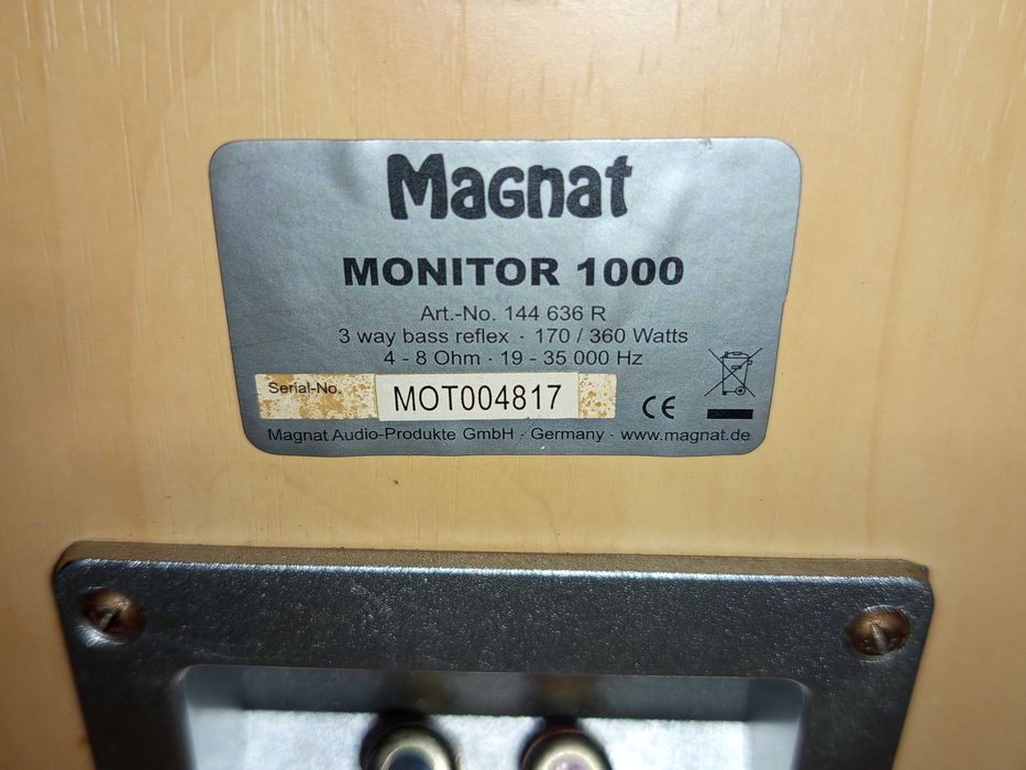 Трилентови тонколони Magnat Monitor 1000