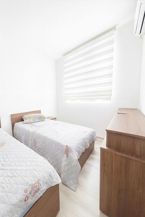 Дава се под наем Тристаен апартамент в Пловдив, Кючук Париж - 92 кв.м за 510 € - Снимка #3