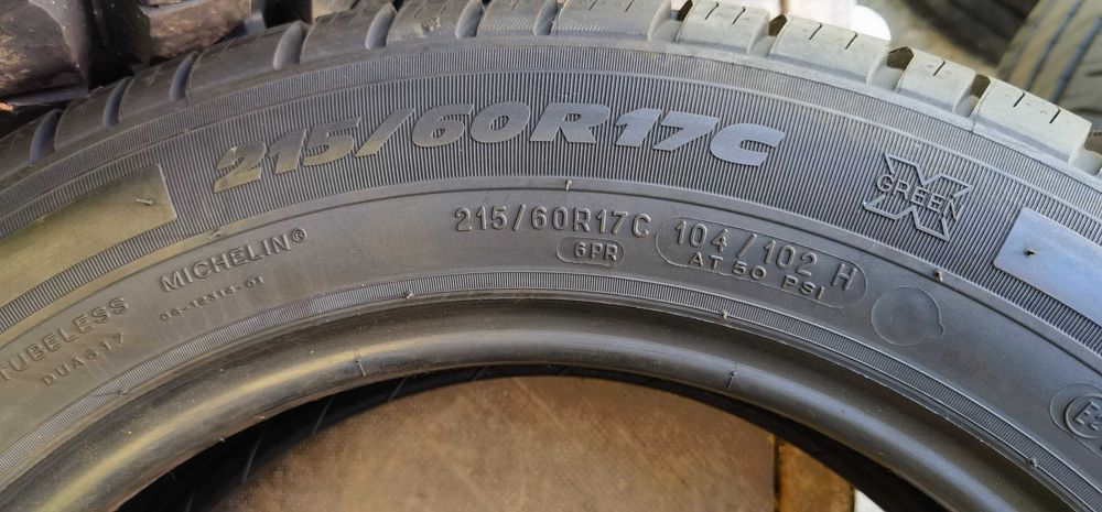ЧИСТО НОВИ 215 /60 r17 C Michelin Agilis