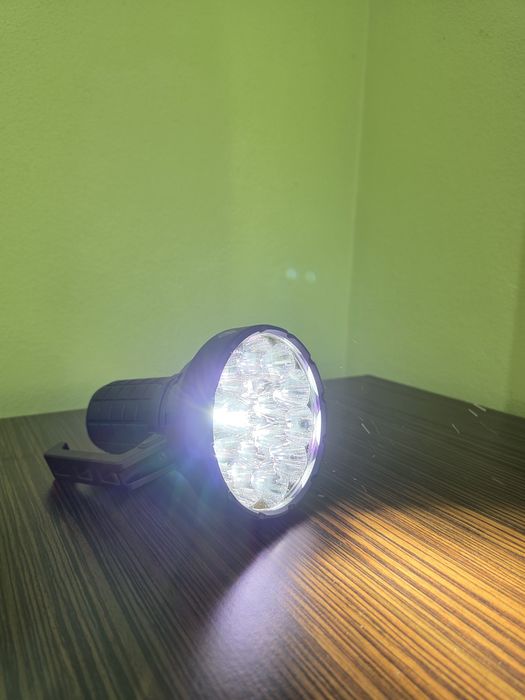 Lanterna Imalent SR16 55.000 Lumeni