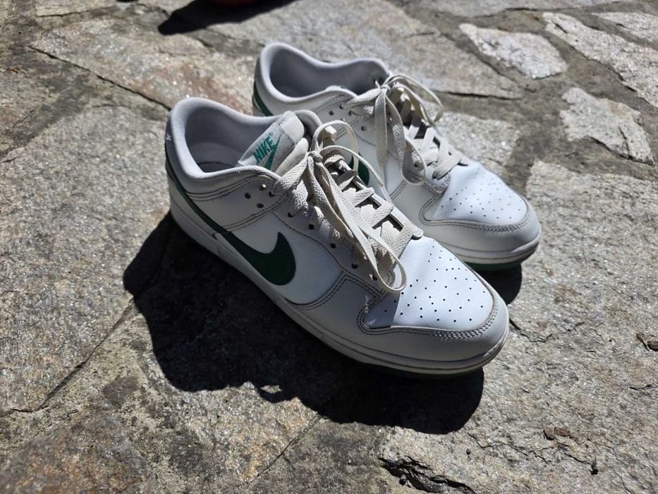 Кецове Nike бели със зелено 43 номер