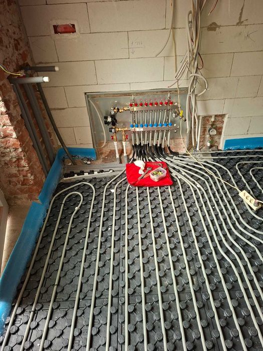 Servicii de instalatii termice si sanitare