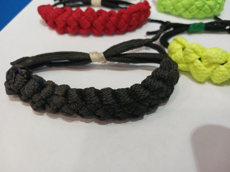 Продам  браслеты ручной работы