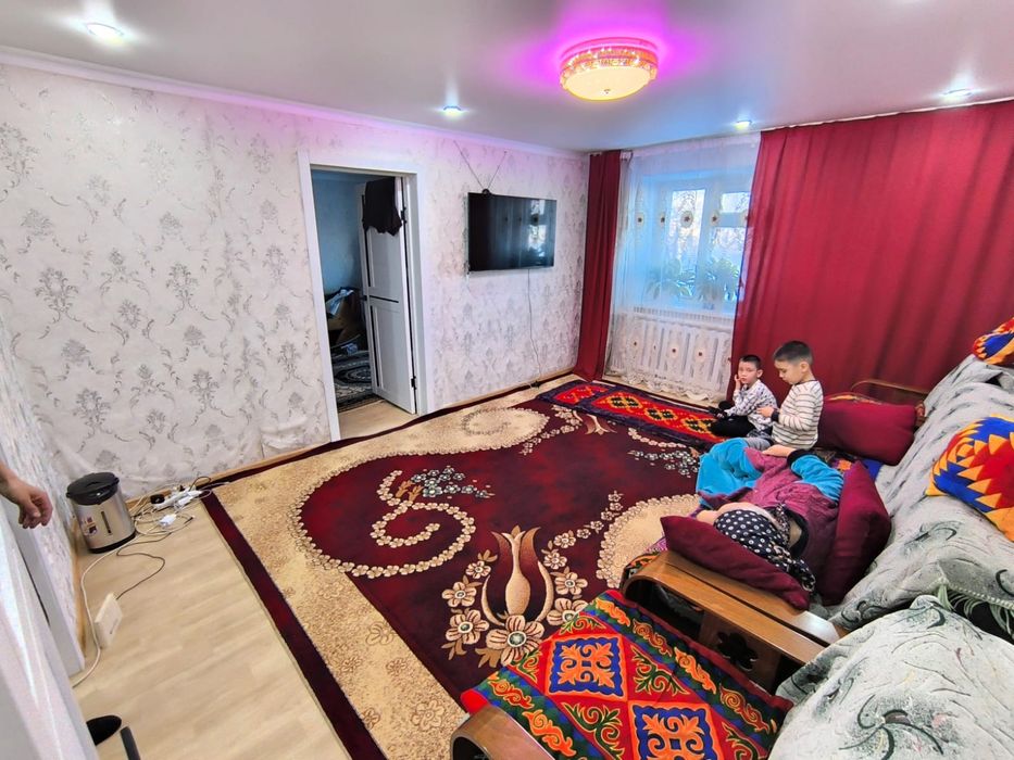 Жер үй сатылады бөліп төлеу қарастырылады.