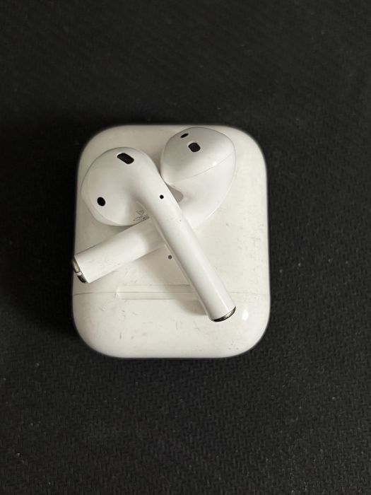 Наушники аирподс