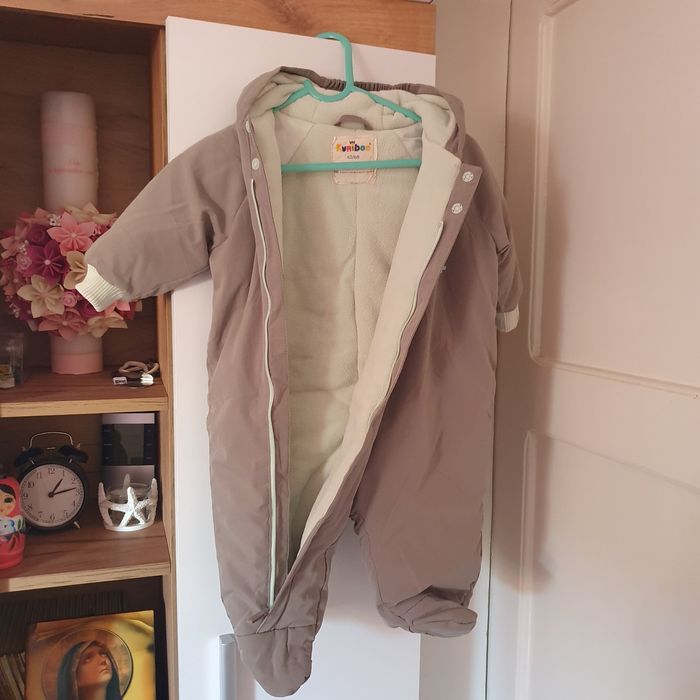 Combinezon de iarnă nou bebeluși 62/68