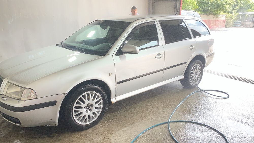 Skoda octavia 1.8 turbo 185 hp