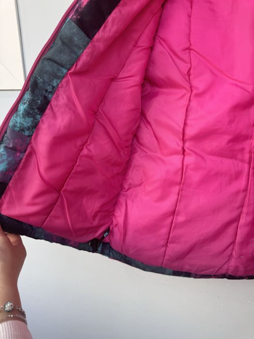 Зимняя куртка девочки