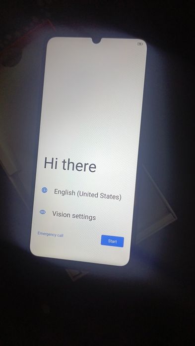 Продам телефон новый