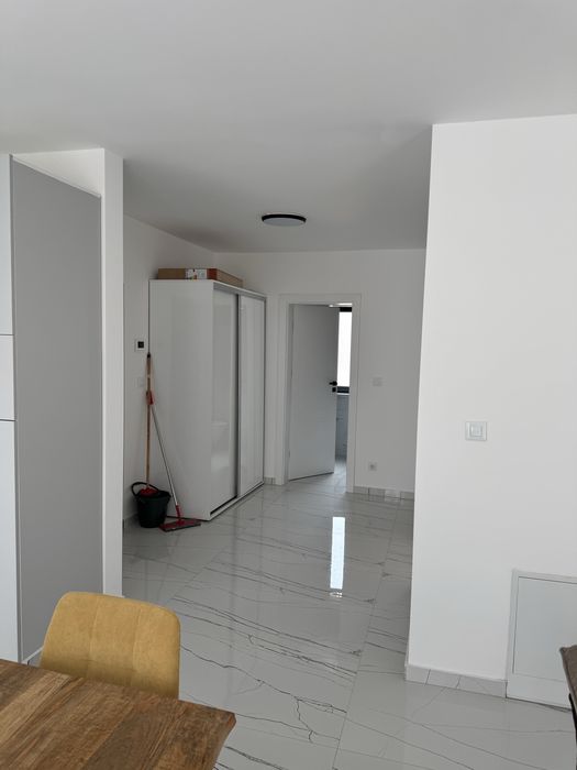 Apartament de inchiriat