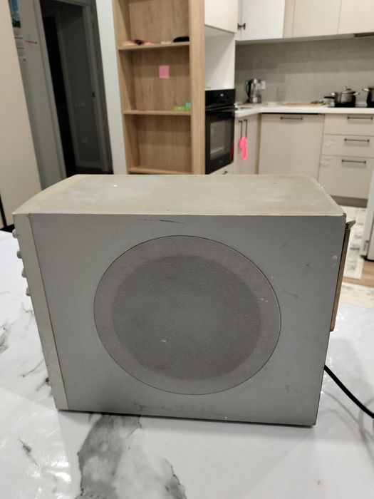 Продам усилитель microlab M-900