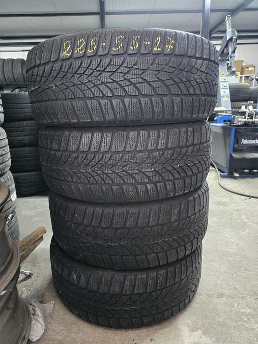 4 Броя 225/55/17 Dunlop 2x6mm 2x5mm