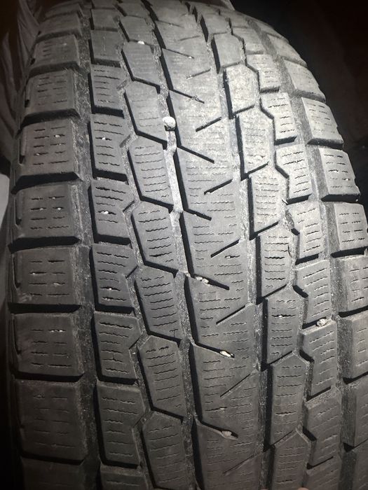 Якогама комплект 245/60 R 18