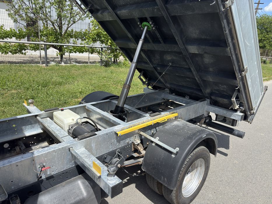 Iveco basculabil 3 parti impecabila bena 3/10/2  originala