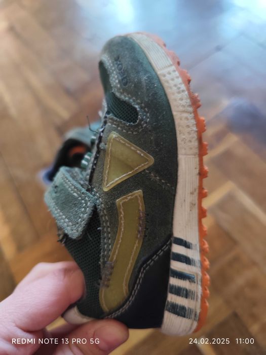 детски сникърси Geox