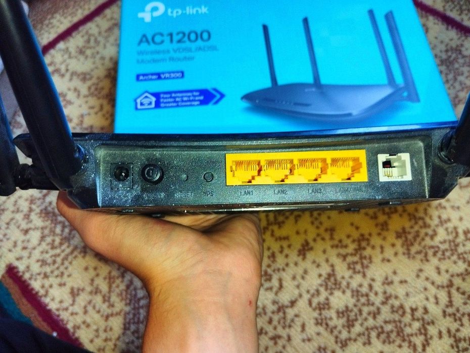 Роутер для вайфая.Archer VR300