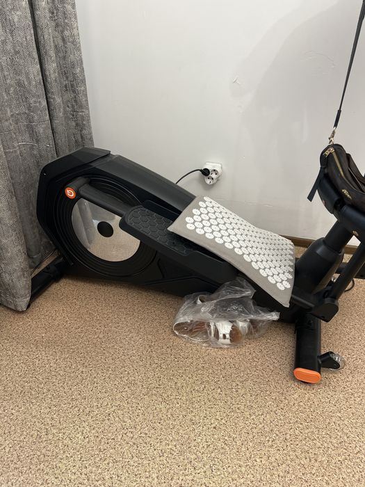 Продам тренажер эллипс