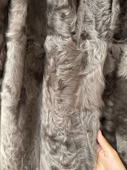 Шуба каракульча 50р