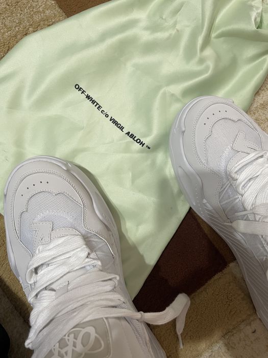 OFF-WHITE odsy 1000