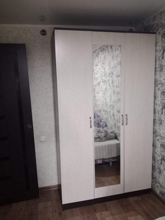 Продам шкаф в хорошем состоянии