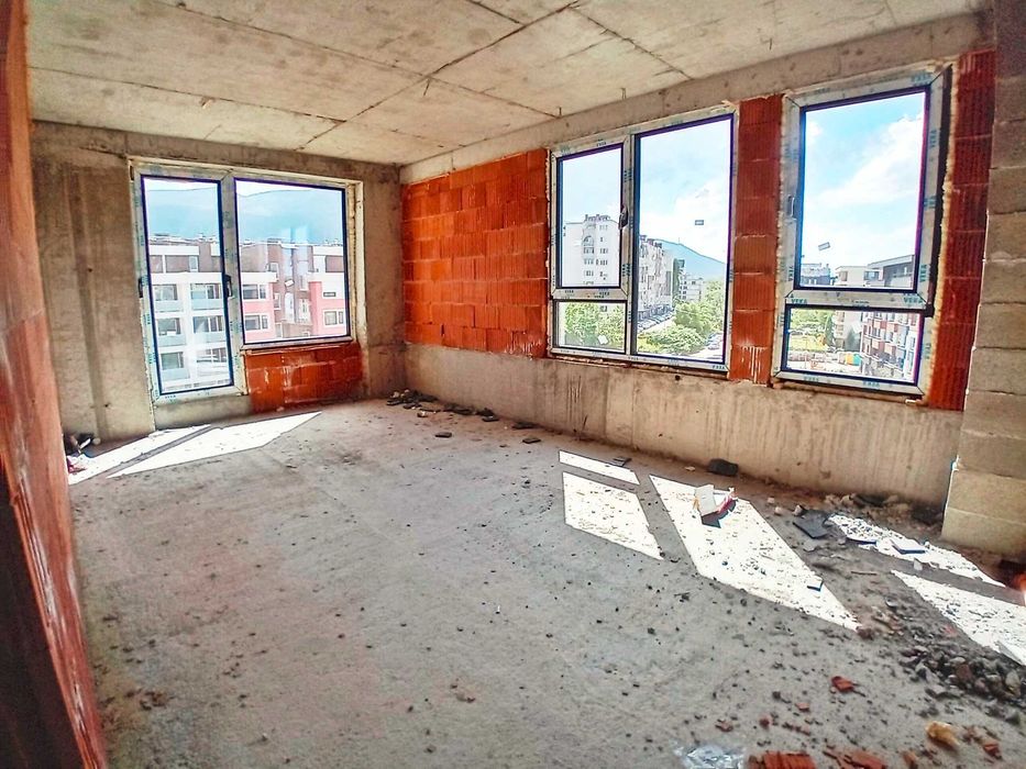 ТОП! Тристаен Апартамент в Малинова Долина!