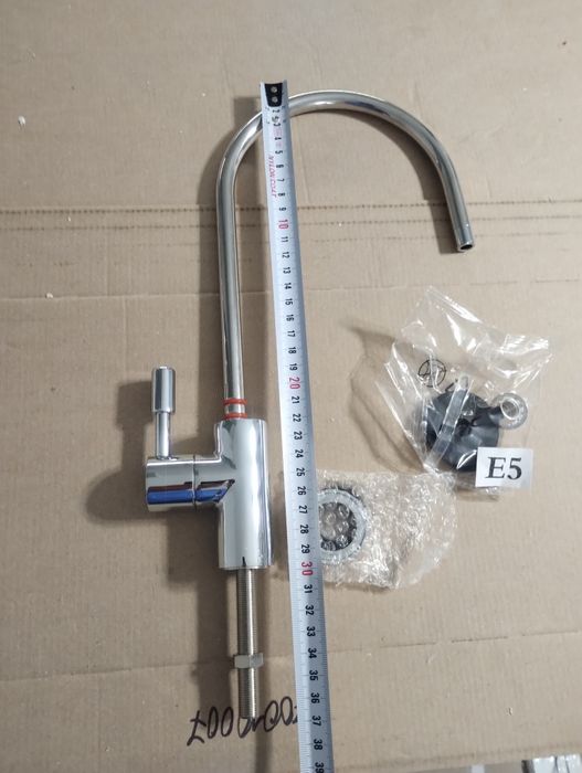 Продавам смесител за филтрираща система