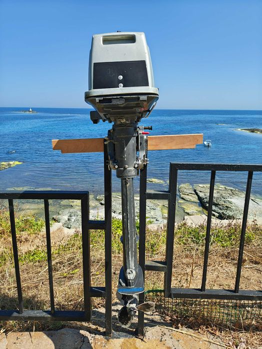 Извънбордов двигател Сузуки DT4 4к.с.