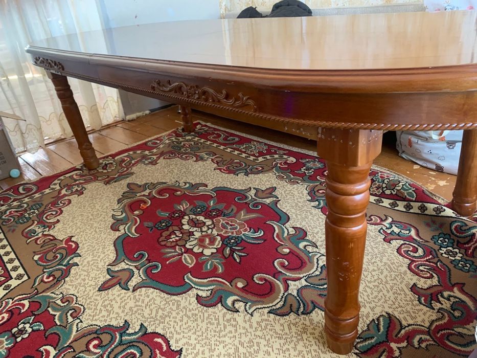 продам стол состояние нормальное