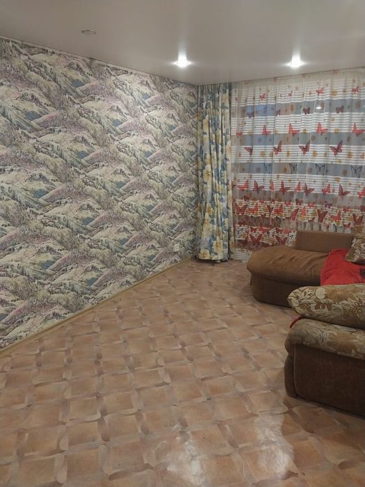 Продам 2 комнатную квартиру