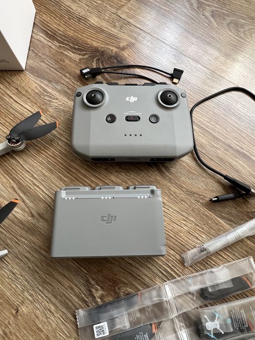 Drona Dji Mini 4K (fly more combo)!!