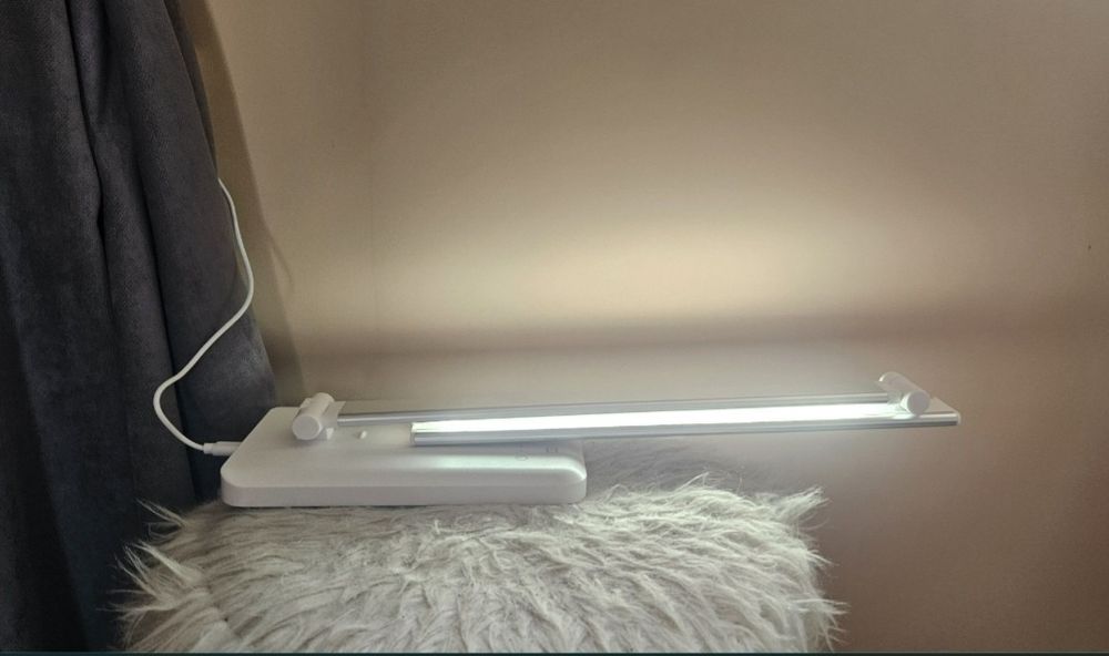 Нова лед настолна лампа, различни режими, 180 градуса