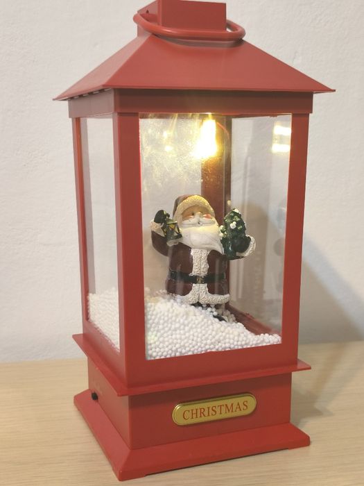 Decorațiune pentru Crăciun "Felinar cu efect de viscol"