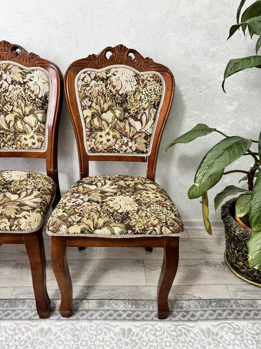 Продам стулья нормальном качестве 10шт