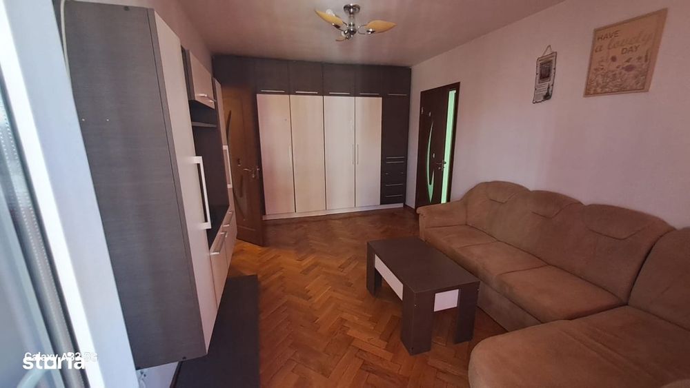 Apartament 2 camere, cu balcon,Mihai Viteazu