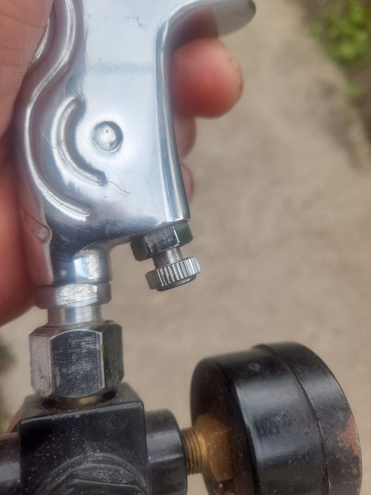 Pistol de vopsit HVLP  diuza 2,5