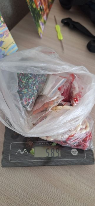 Хэндмейд бисер, камни, нить нейлон