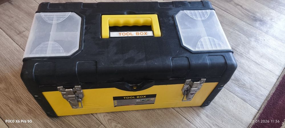 Чемодан для инструмента