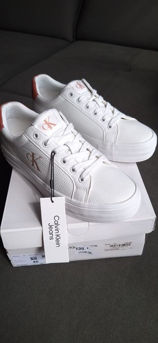 Adidas 36 2/3, Calvin Klein 40 нови сникърси