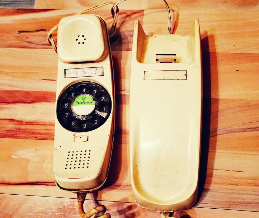 Telefon fix cu disc Telefonica Spania zis Gondola retro vintage piese