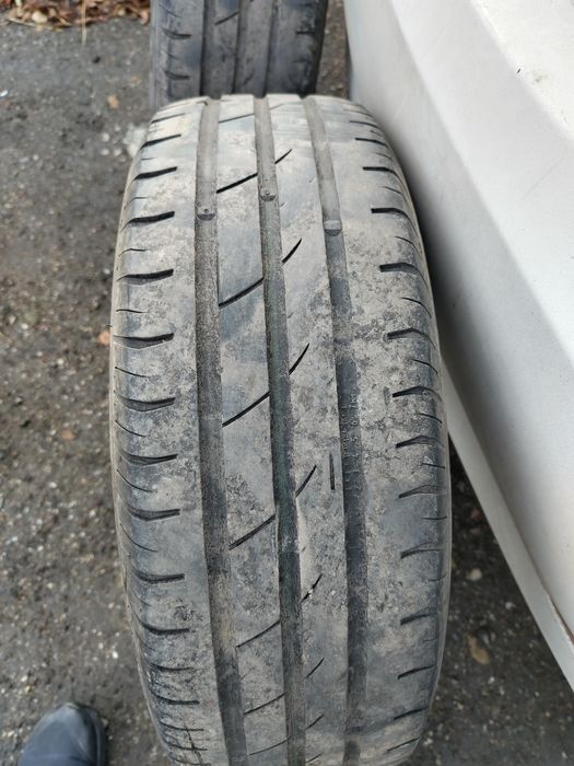 Продам комплект летних шин