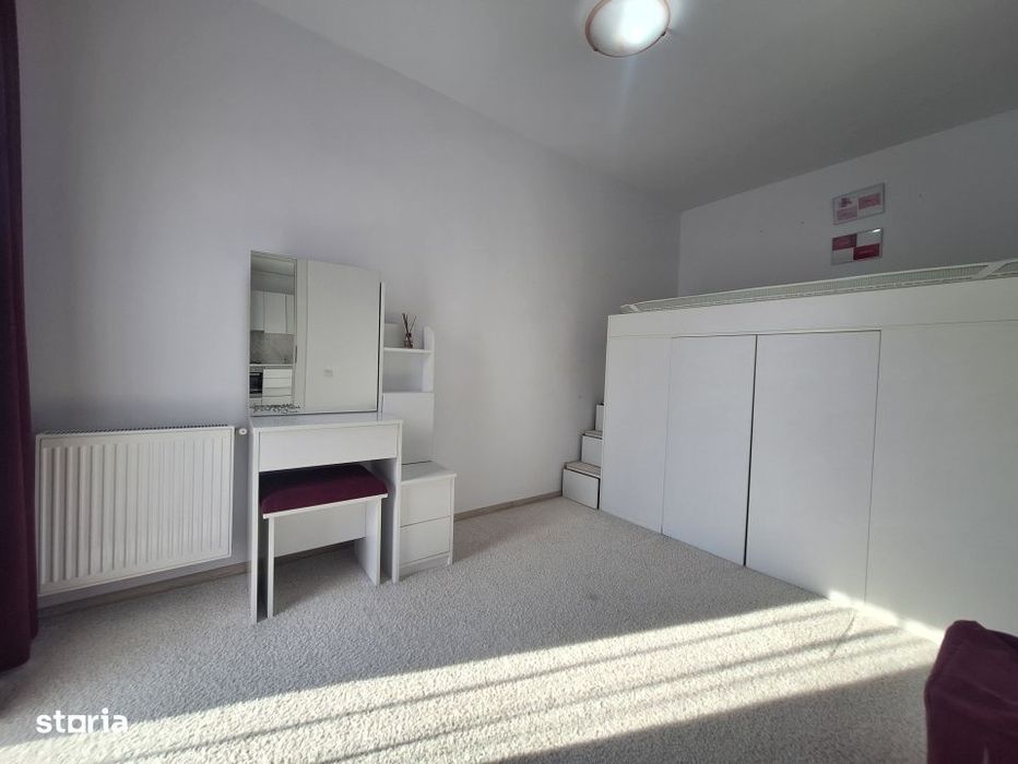 Apartament cu 2 camere, 43 mp, balcon, zona Cetatii