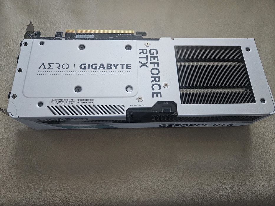 Placa video Geforce RTX 4060 Ti Aero