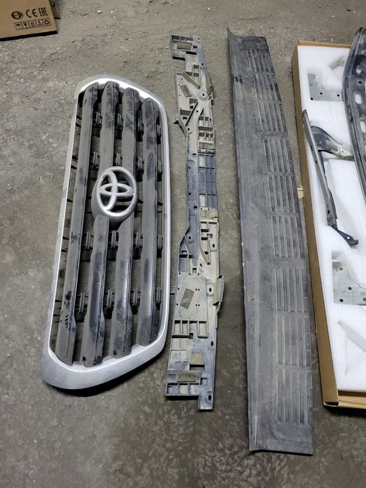 Запчасти на ЛендКрузер 200