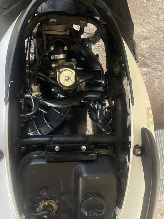 Макси.           .