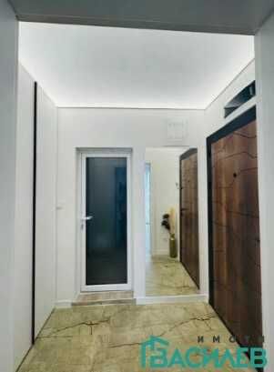 Продава се Едностаен апартамент в София, Център - 43 кв.м за 1661 €/кв.м - Снимка #8