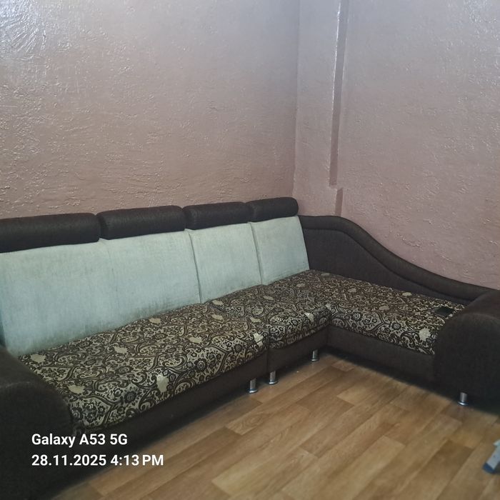 Продам  угловой диван